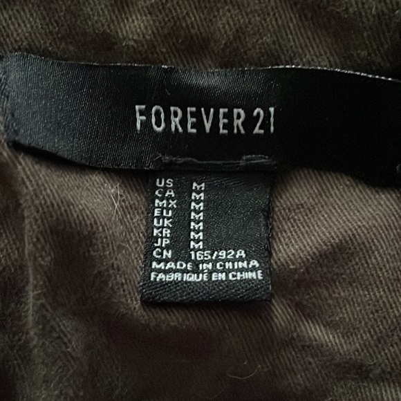 Forever 21 jacket. Military style. Brown. Pockets. Nice condition. Smoke free. M - Picture 4 of 6